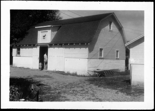 MeadowsRanchBarn